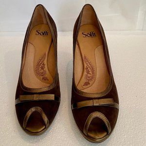 Sofft Gayle Chocolate/Bronze Peep Toe Pumps, 9.5